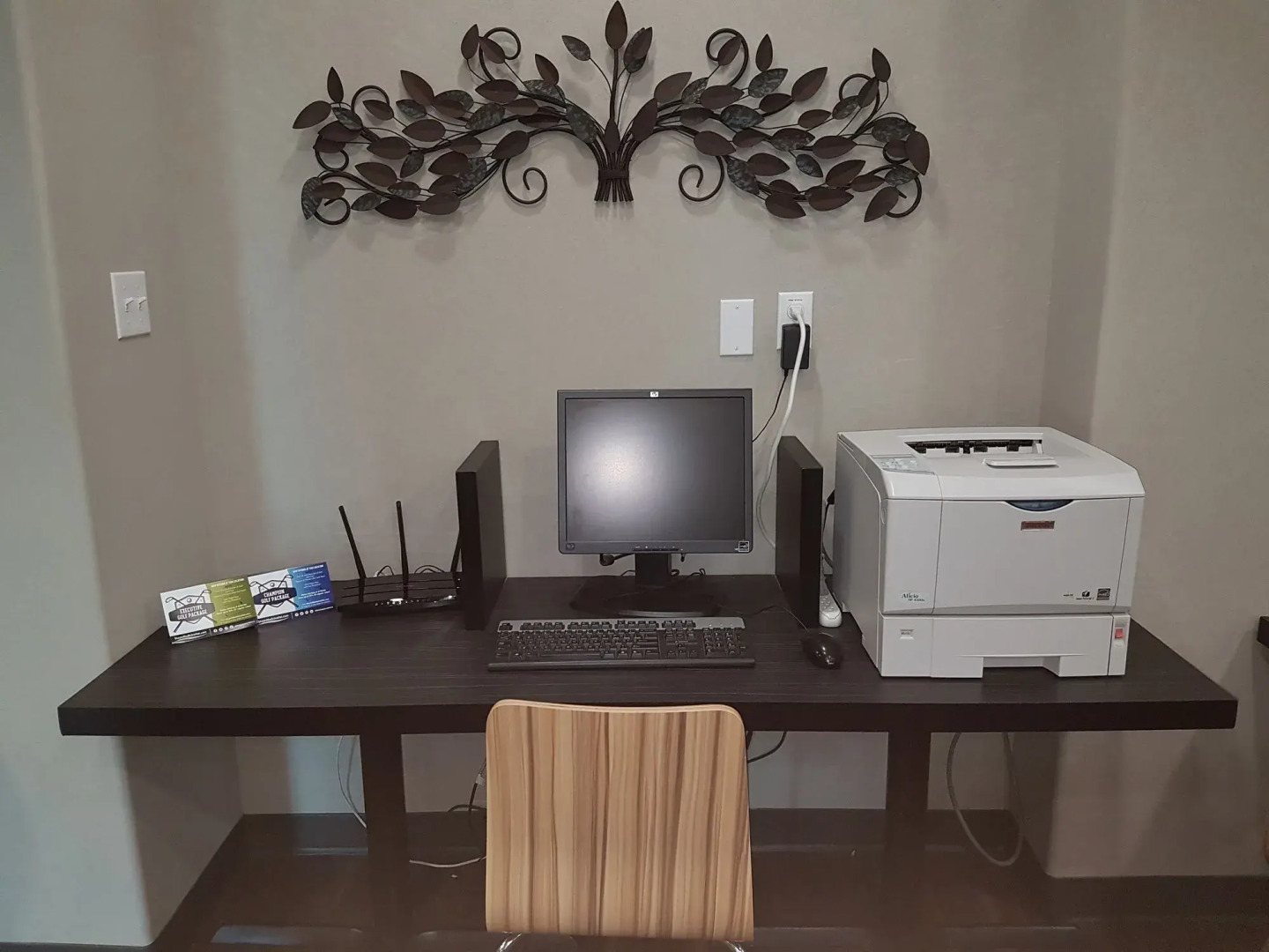 Home Inn Express - Medicine Hat