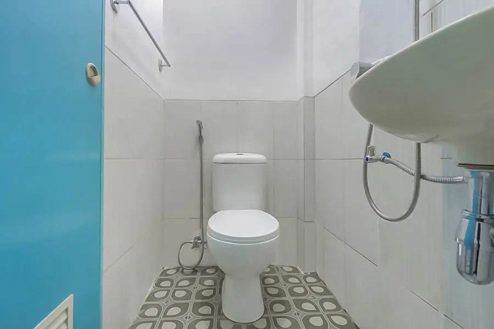 RedDoorz near Alun Alun Majalengka