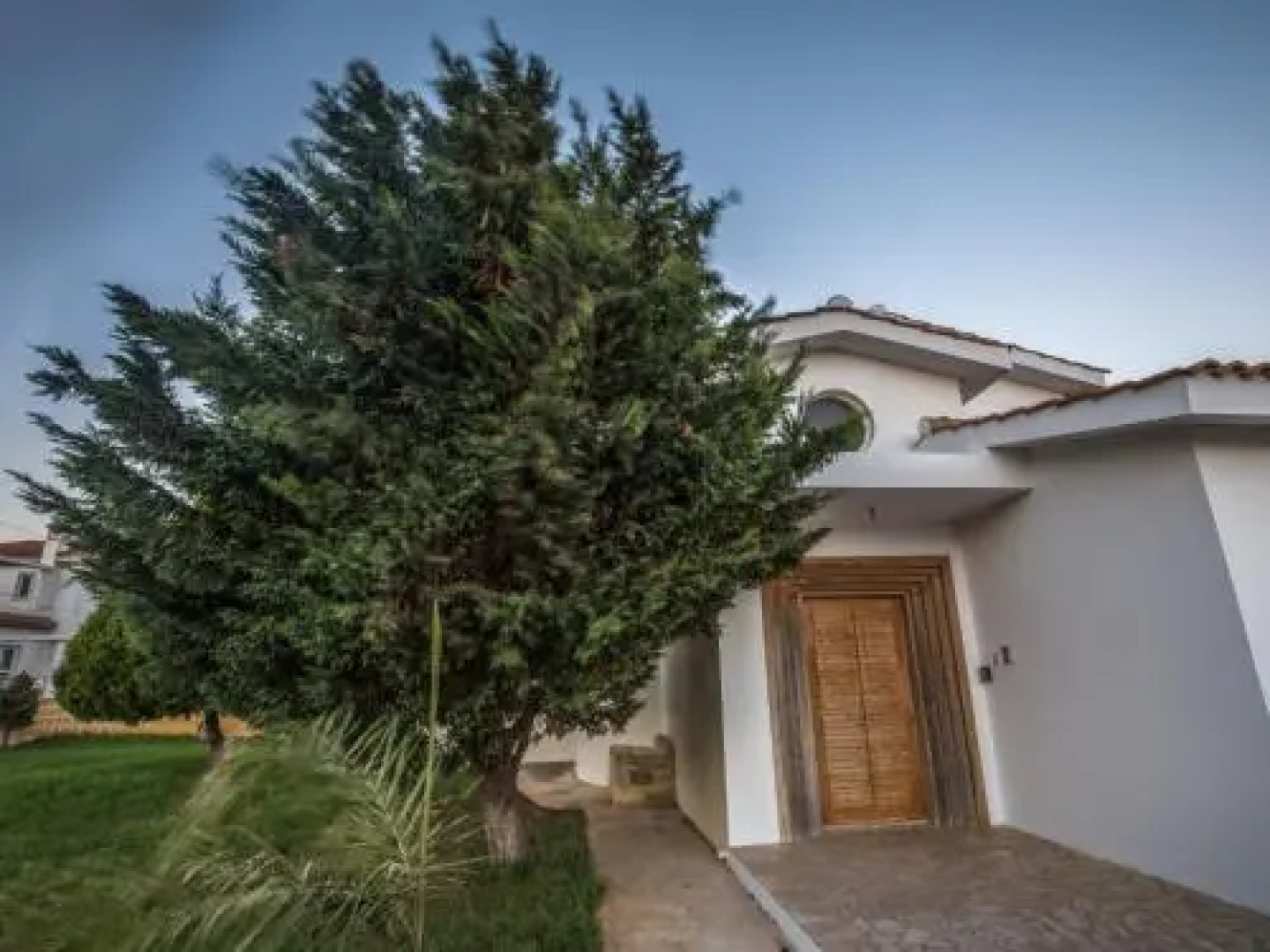 Sunshine Luxury House