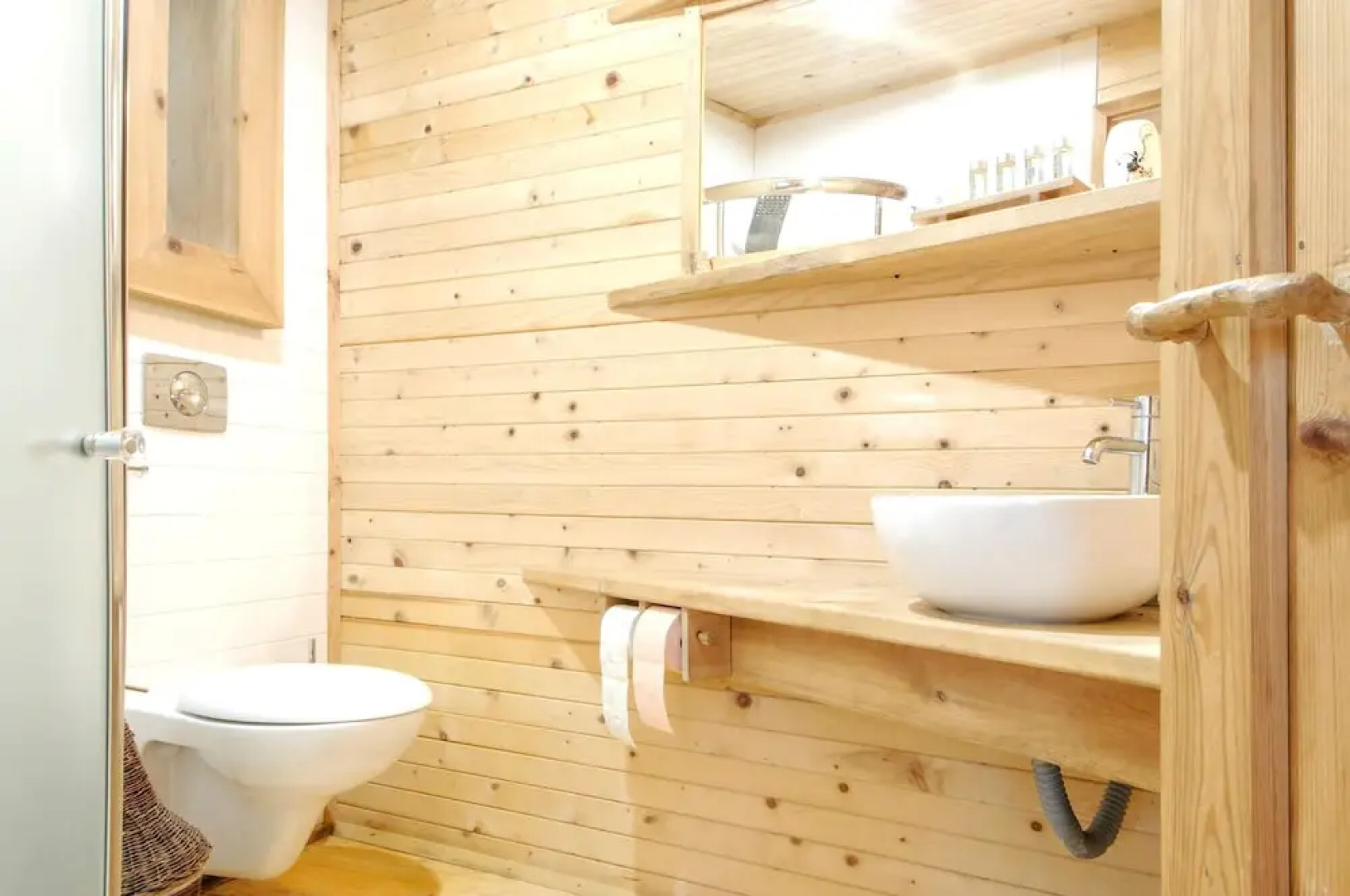 House With 2 Bedrooms in Hadzhidimovo, With Wonderful Lake View, Shared Pool, Enclosed Garden