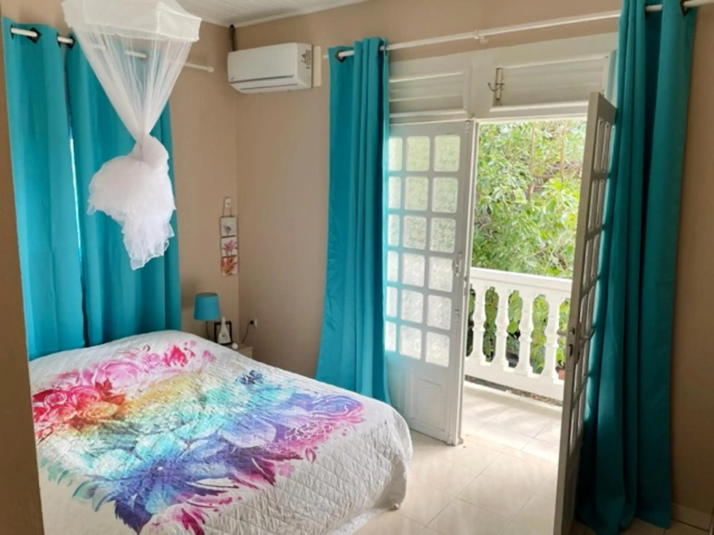 Villa de 4 chambres avec piscine privee jardin clos et wifi a Le Vauclin