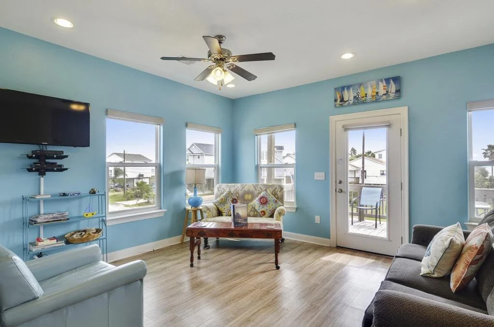 Sunny Beach Sandcastle Cottage