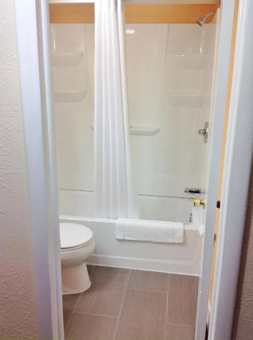 Media Inn and Suites