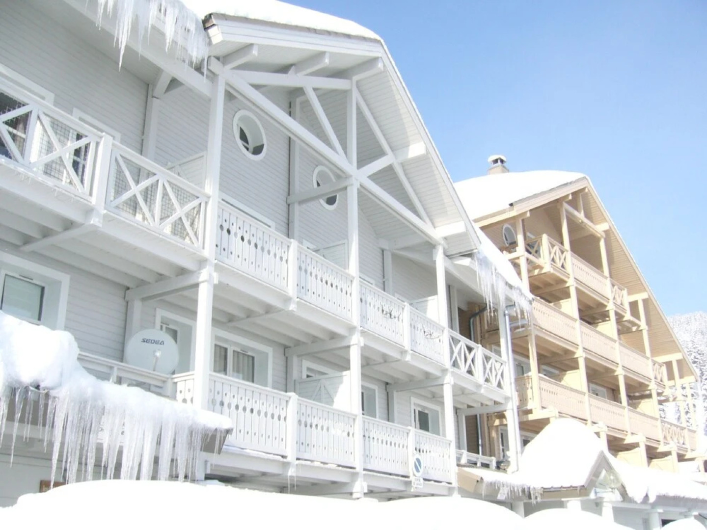 Large Apartment in Flaine With Swimming Pool