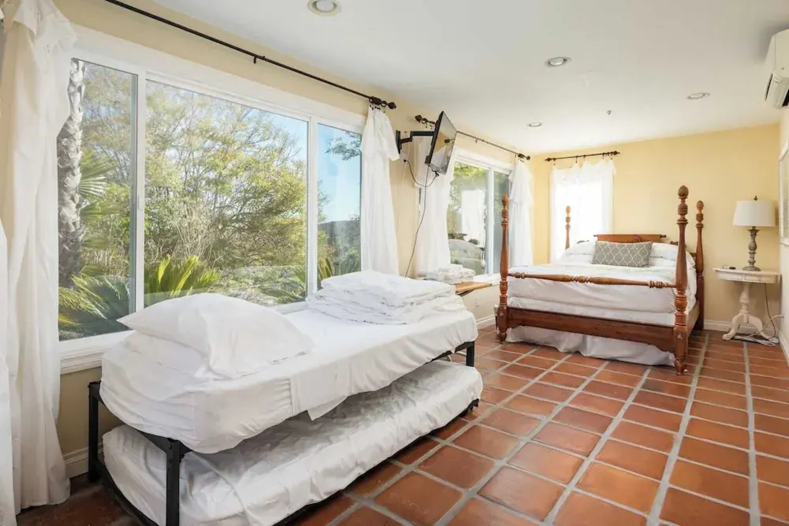 Private Estate w/ Pool, Hot Tub & Tennis Court Near Encinitas The Ranch by Avantstay