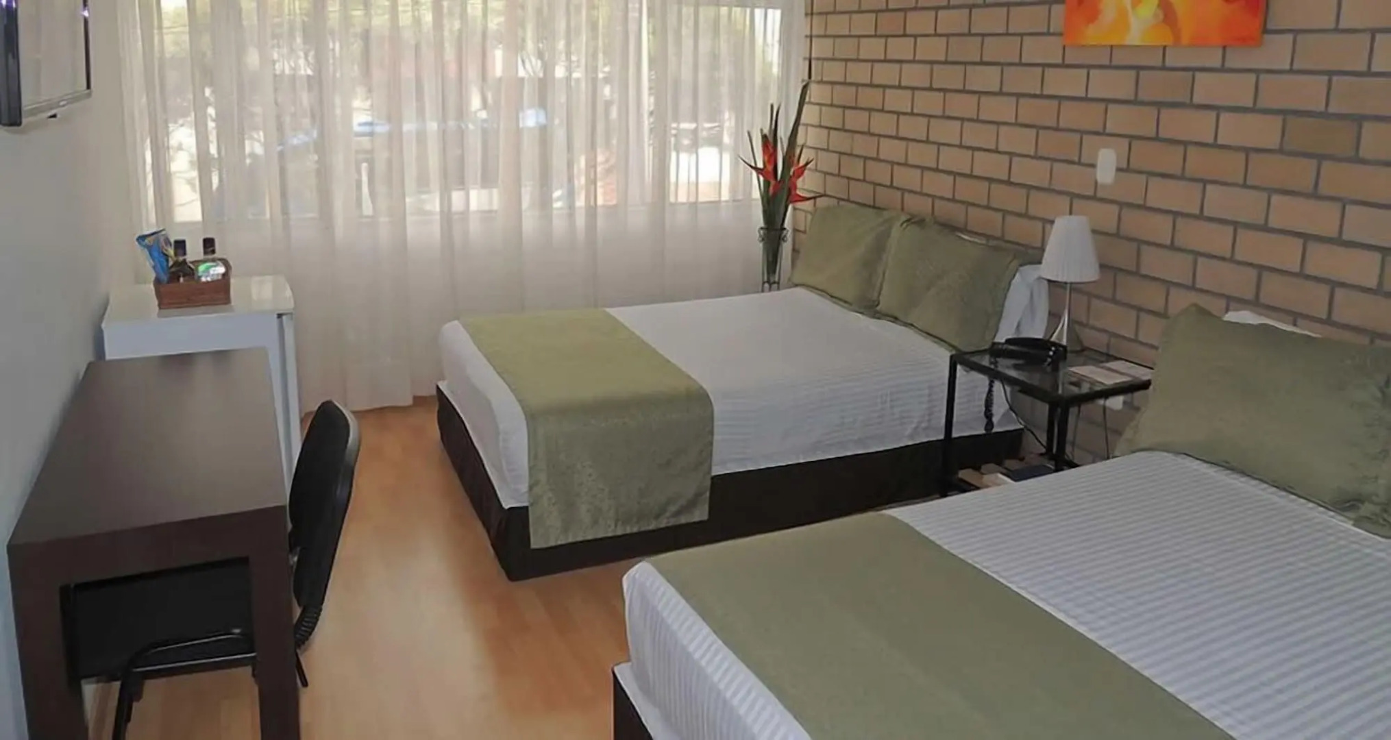 Hotel Portal del Milán