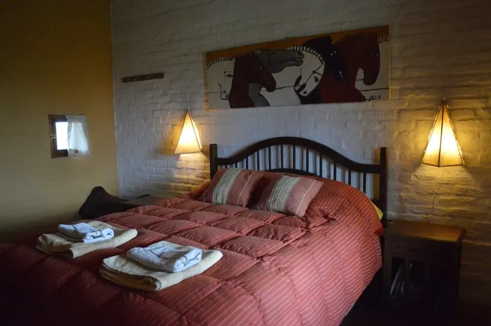 El Galope Horse Farm & Hostel