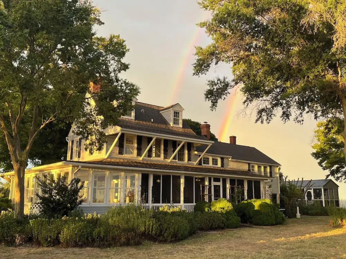 Black Walnut Point Inn