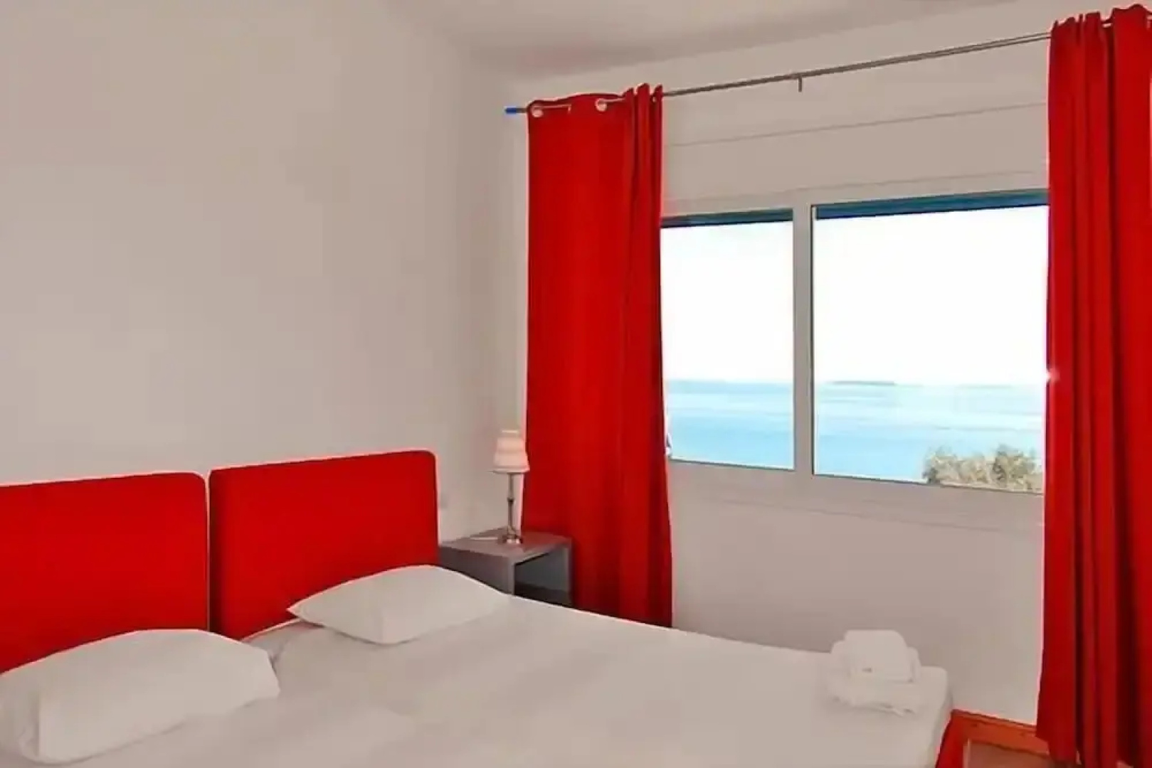Glyfa Apartments