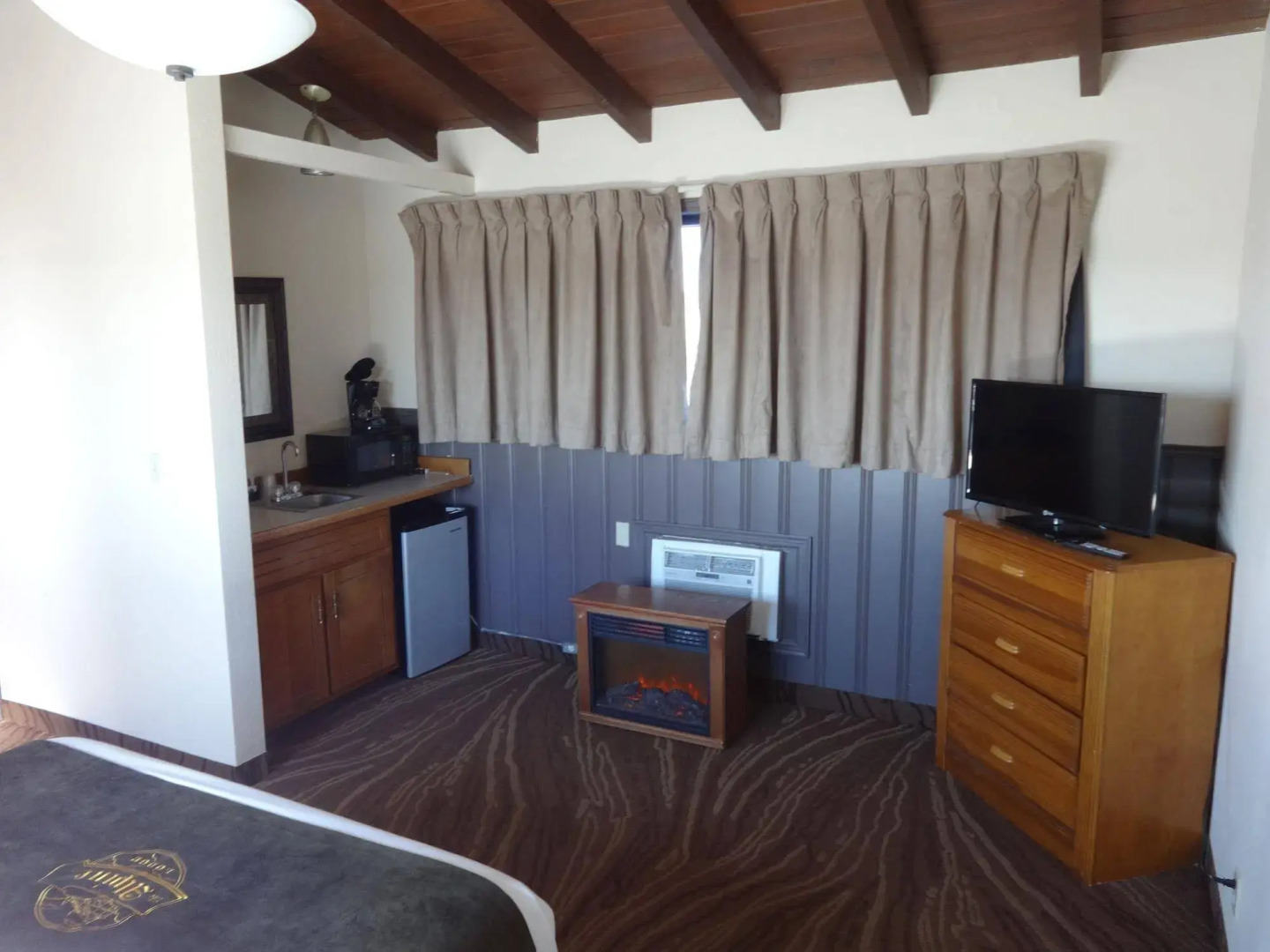 Alpine Lodge & Resort Burkesville