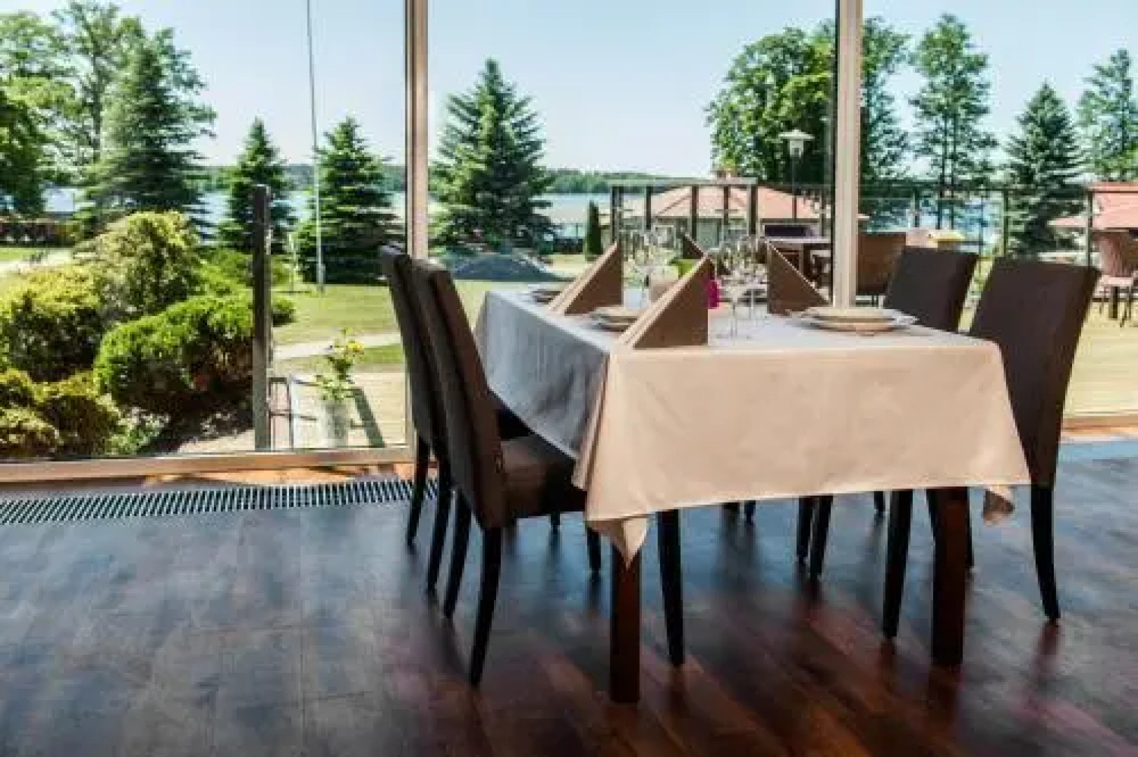 Mazurski Raj Hotel Marina & Spa