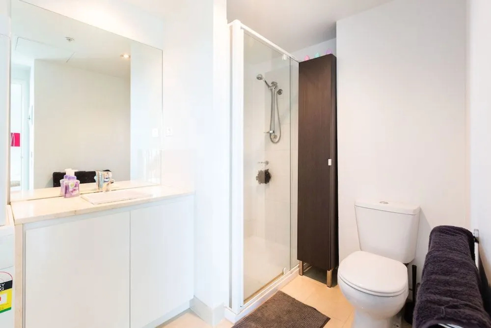 Allinda - Beyond a Room Private Apartments