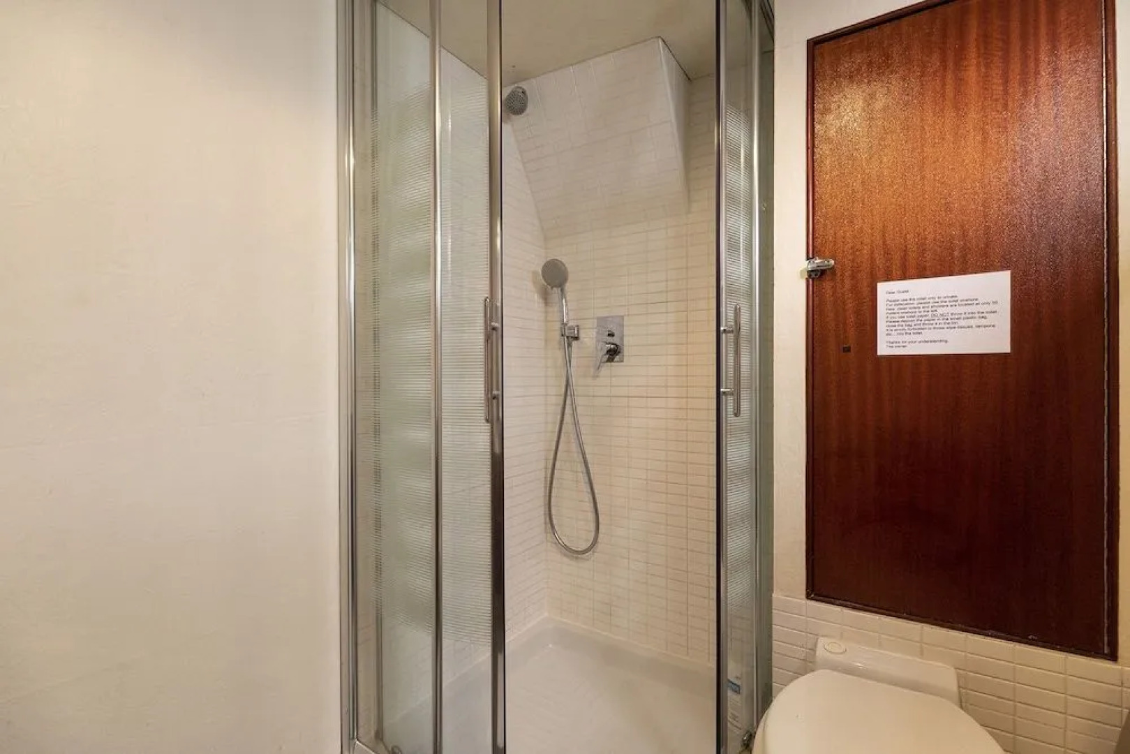 Luxury Boat in Port Forum