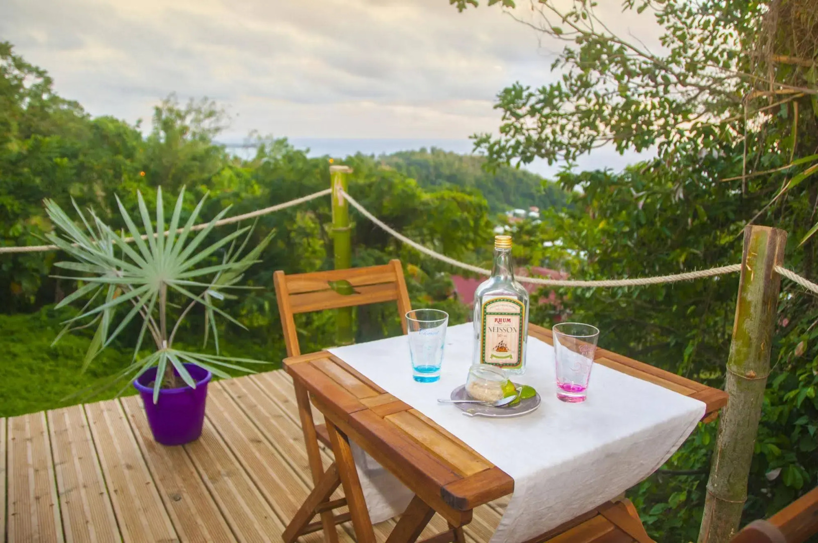 Au Sphair de Lune - Adults Only