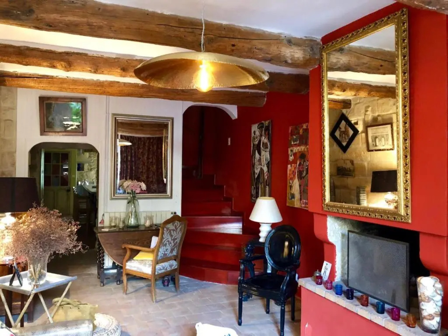 La Maison dans les remparts