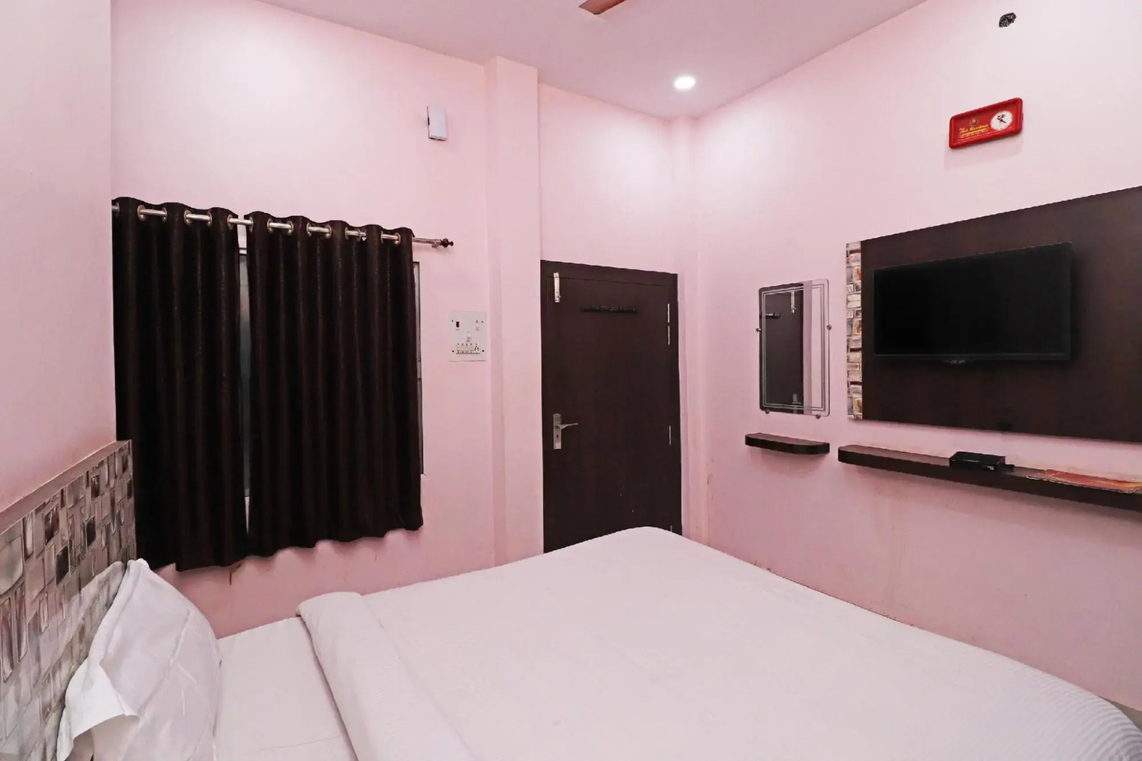 SPOT ON 43444 Hotel Alok Residency