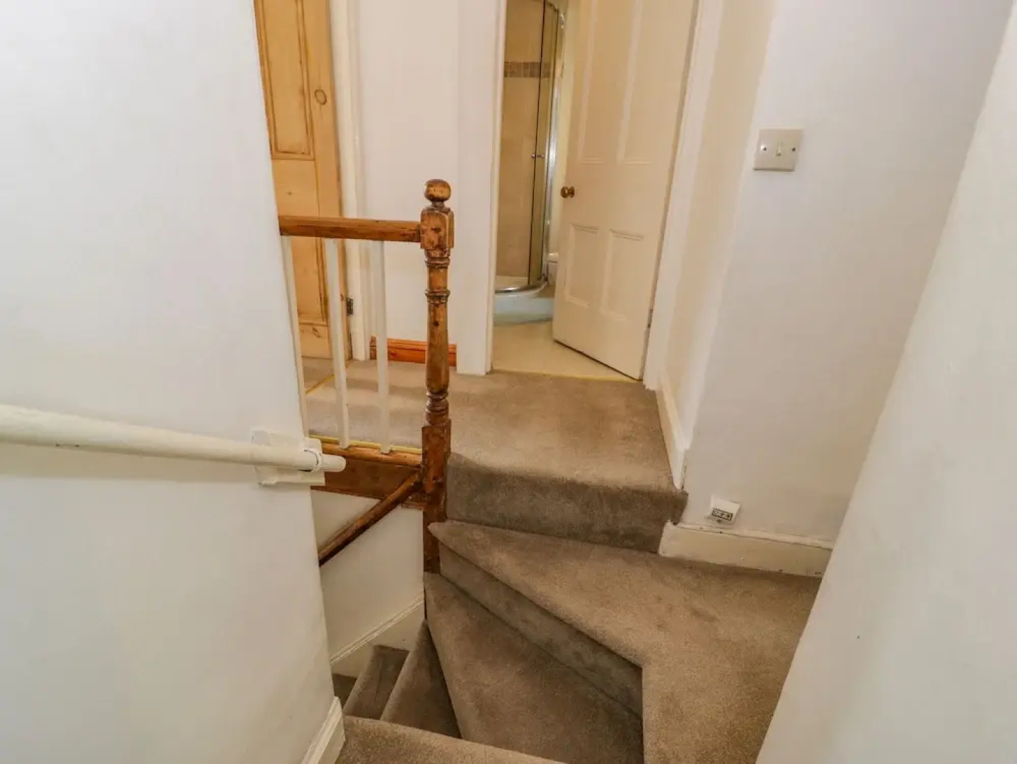 6 Glyn Terrace