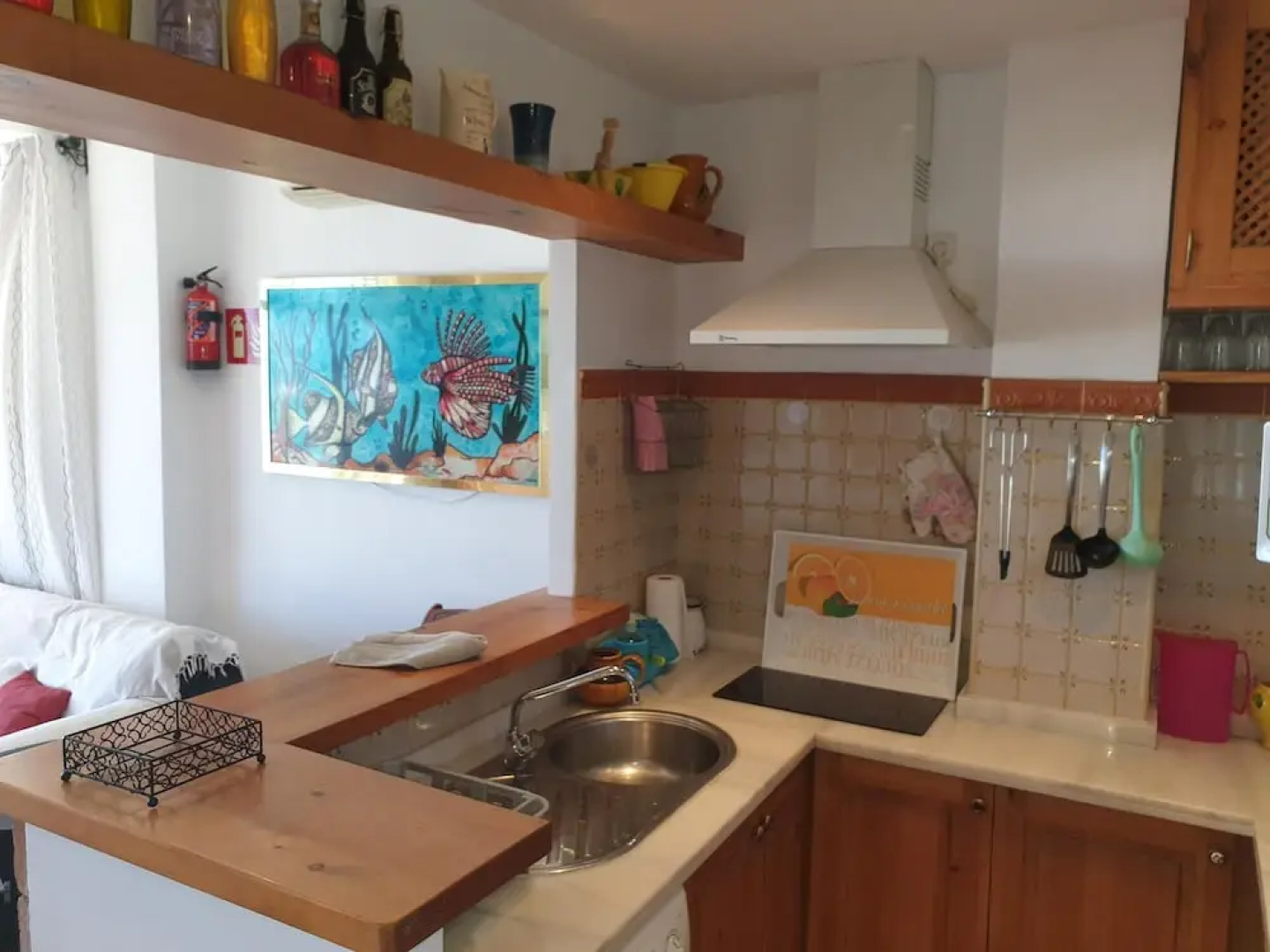Doña Lola Micaela from line beach apartment with sea views sunrounded by bars and restaurants-CS208