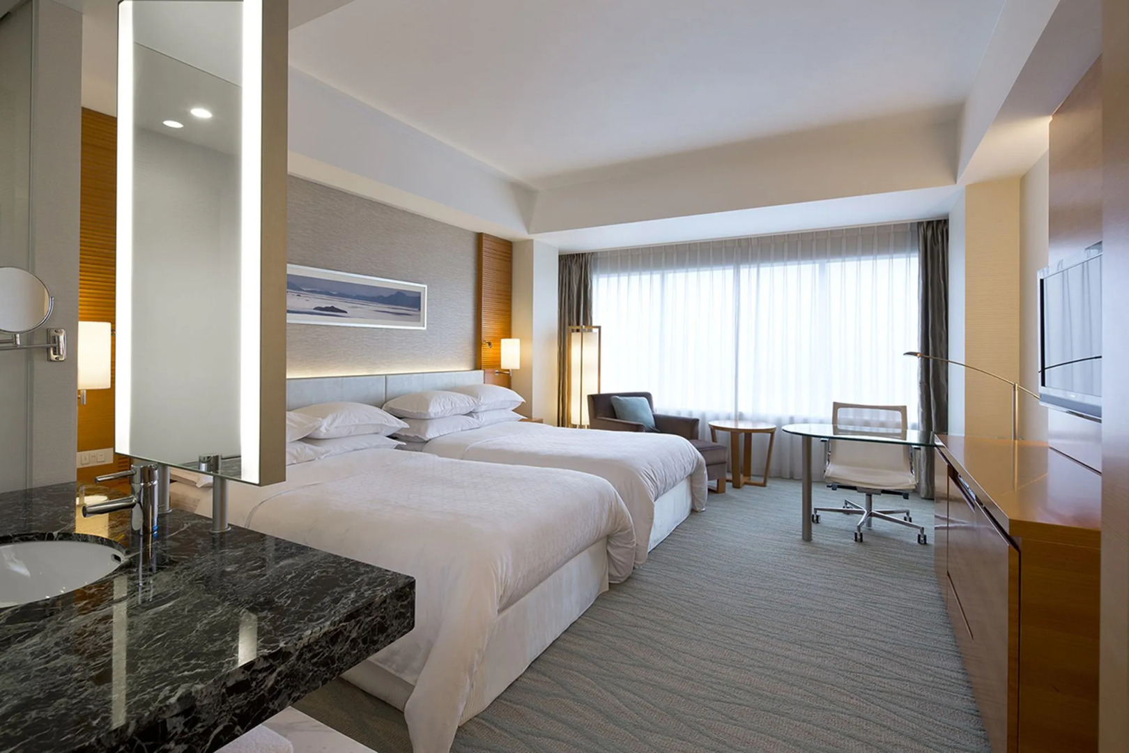 Отель Sheraton Grand Hiroshima