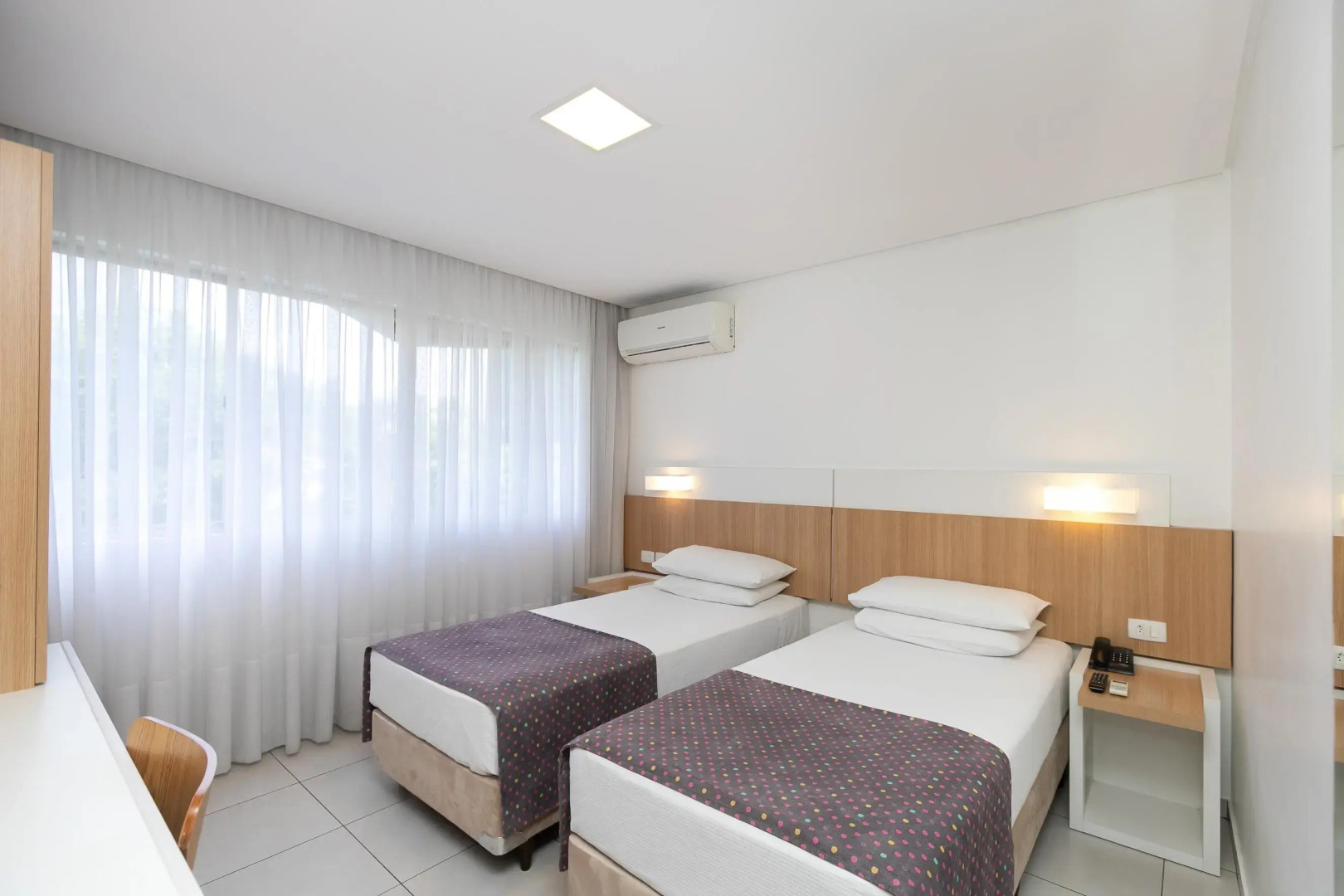 Saint Emilion by Atlantica