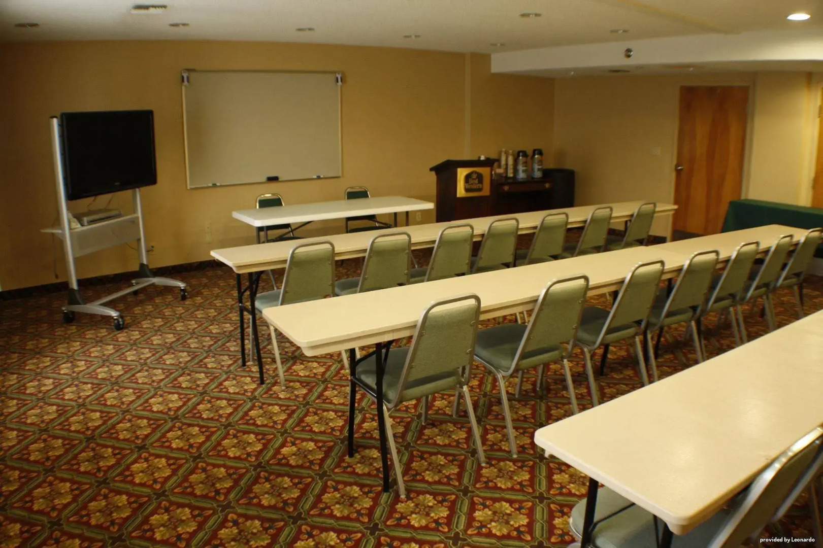 Best Western PLUS Executive Hotel