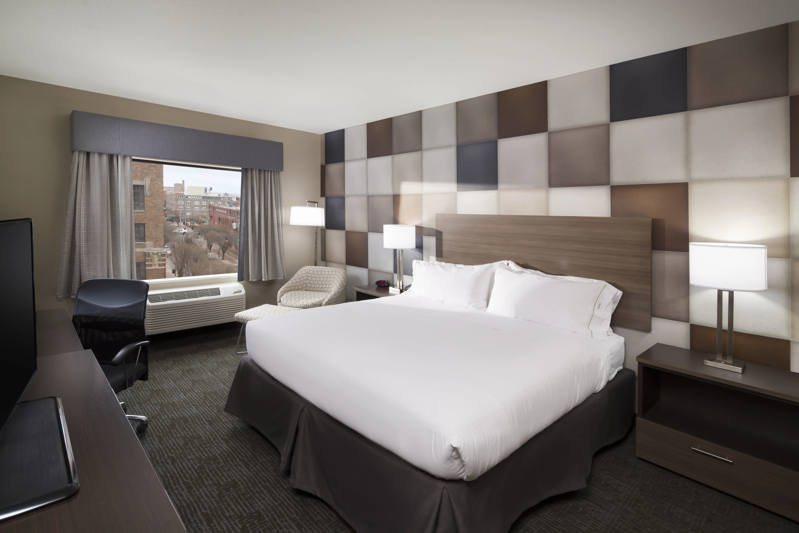Holiday Inn Express & Suites Oklahoma City Dwtn - Bricktown by IHG