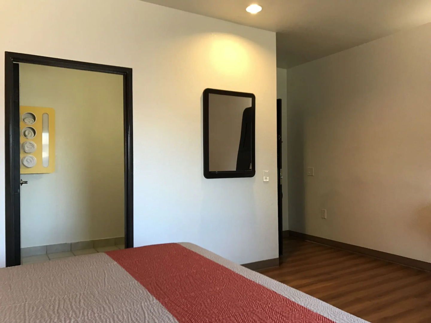 Motel 6 Newport Beach