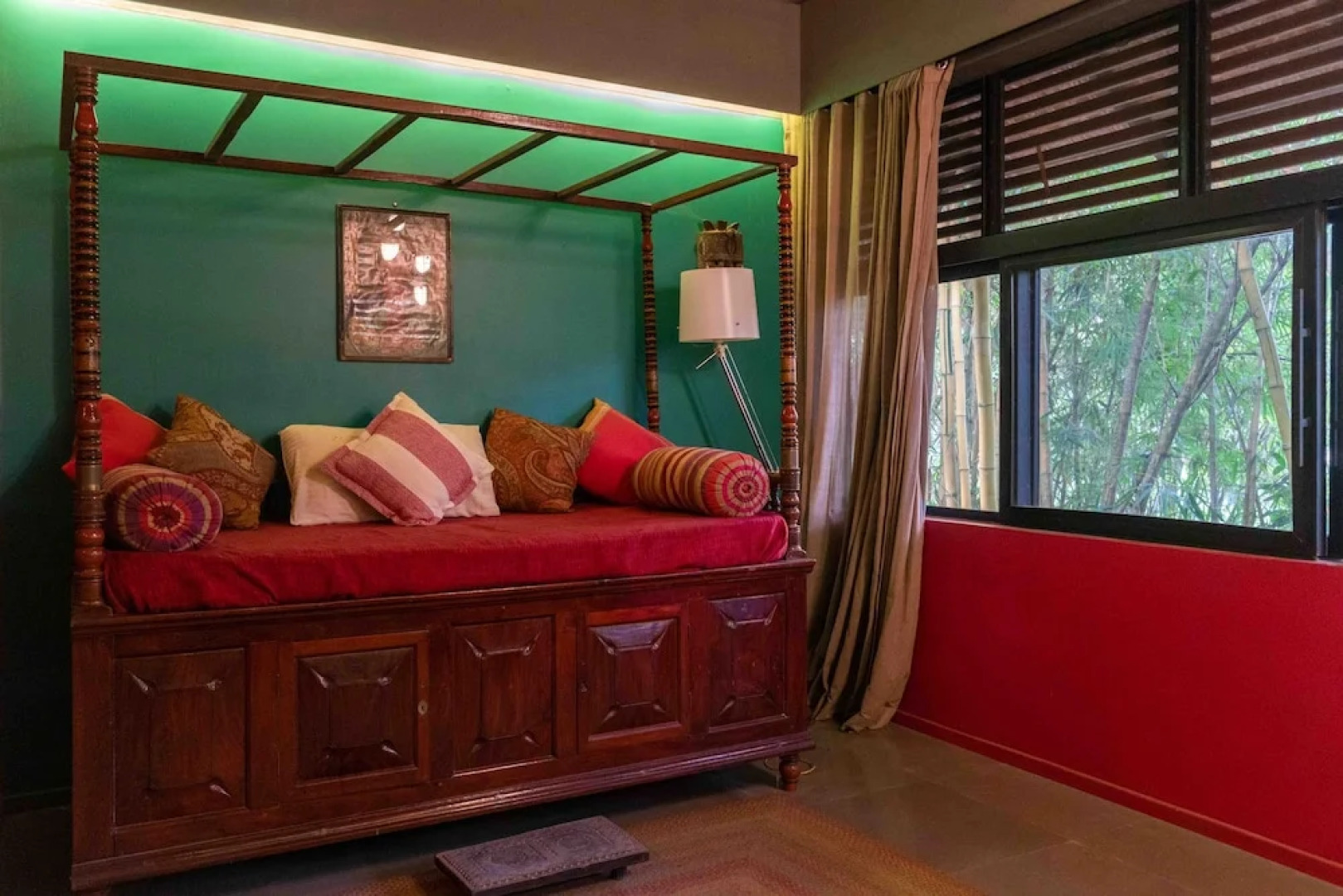 Toya Toya by Vista Rooms