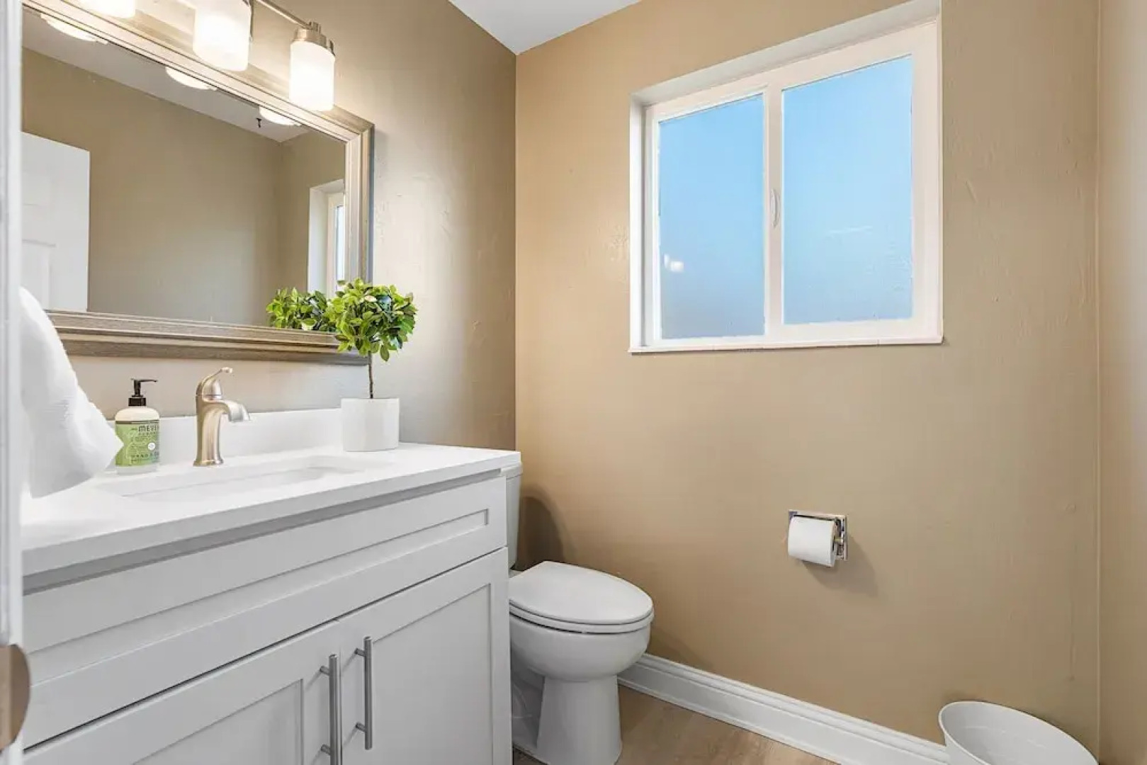 Millcreek Villa: Scenic Fun & Games Getaway! 5 Bedroom Home by RedAwning