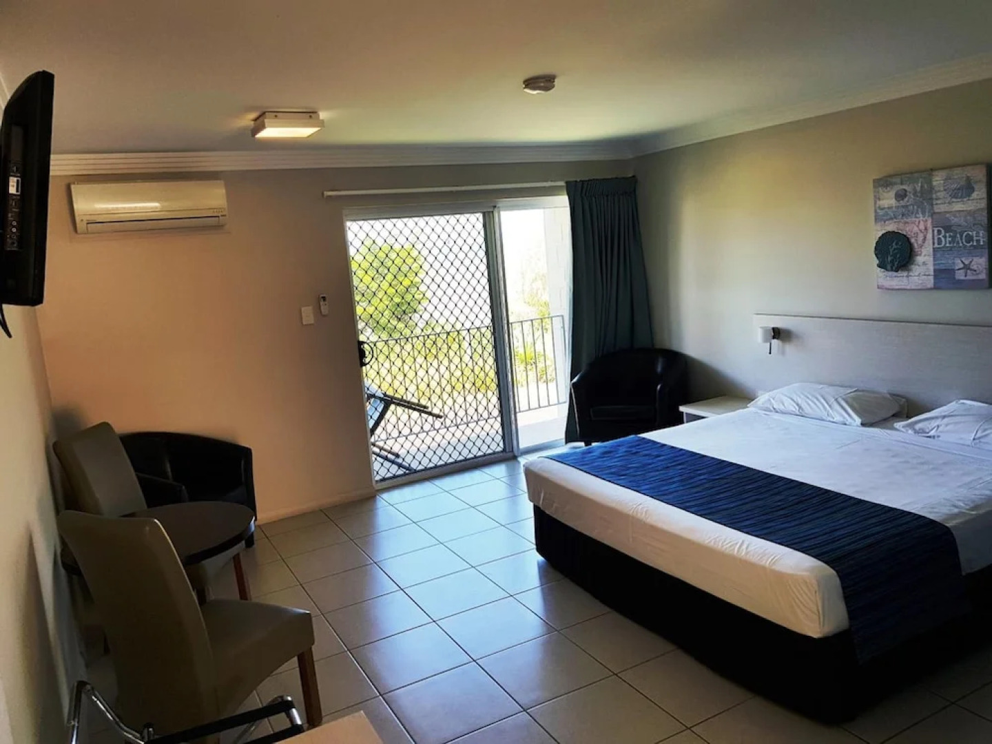 Cardwell Beachcomber Motel and Tourist Park