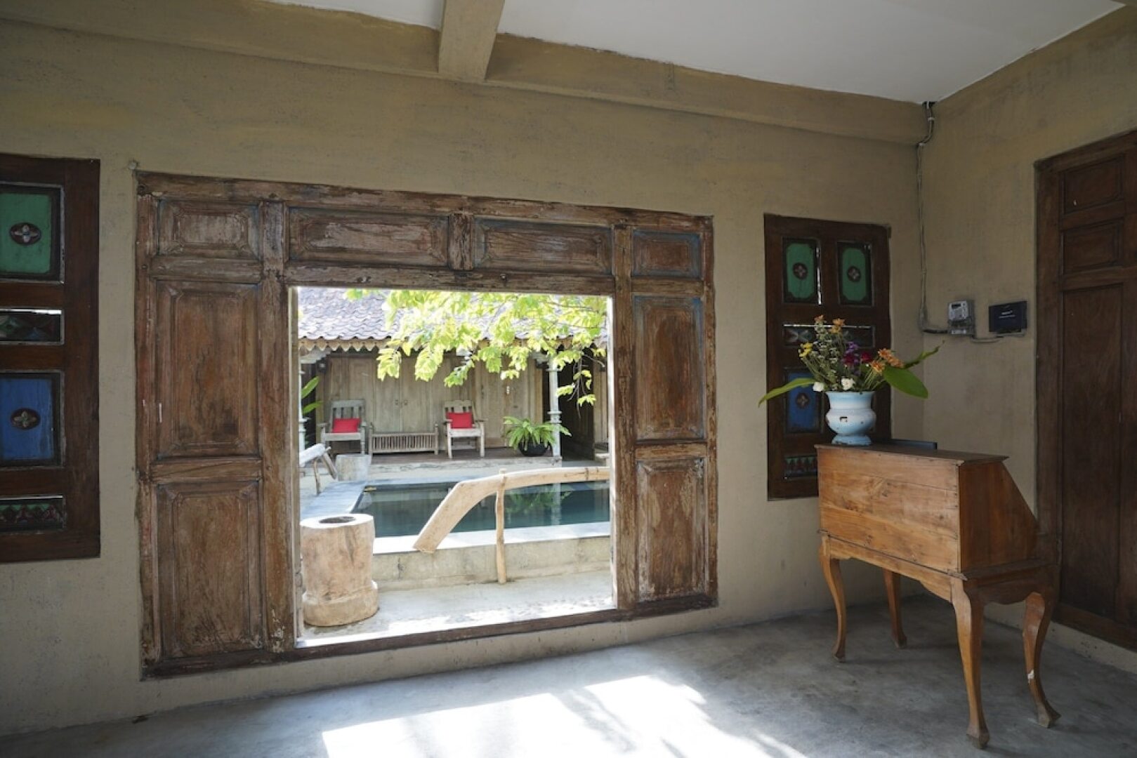 Kayu Beach Villa by OYO Rooms