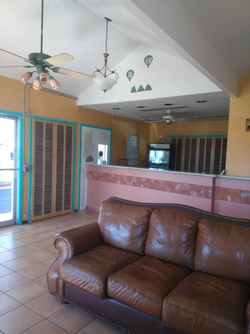 Extend a Suites & RV Park