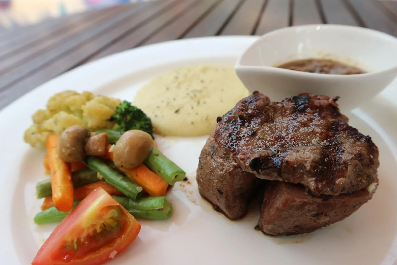 Grand Mega Resort & Spa