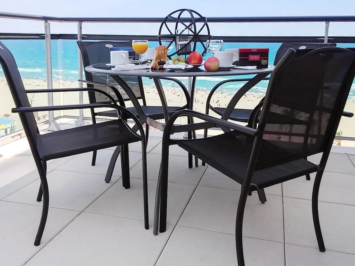 Apartment With 4 Bedrooms in Canet-en-roussillon, With Wonderful sea V