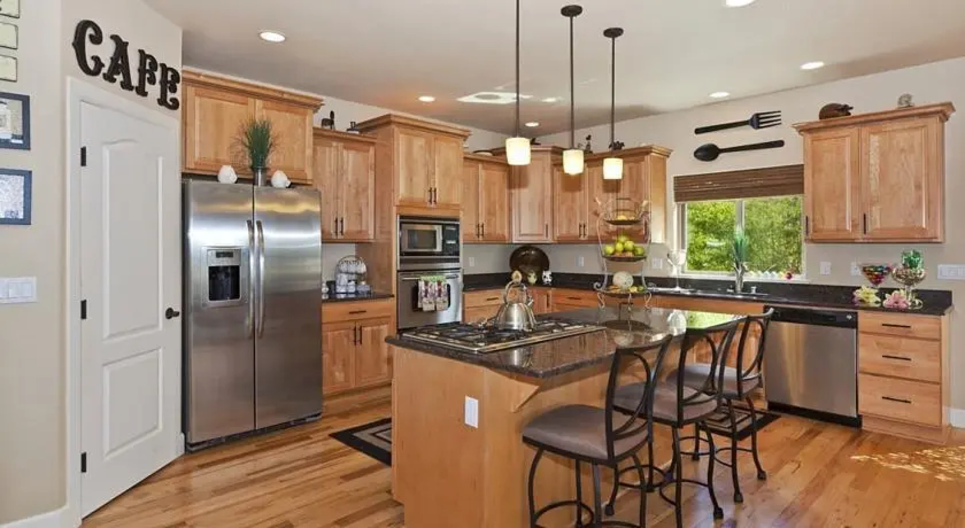 The Hillcrest Hideaway