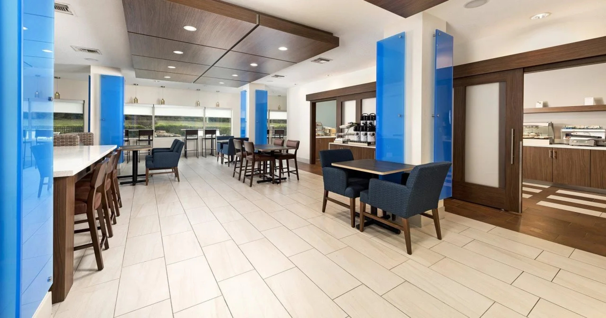 Holiday Inn Express Hotel & Suites Conroe I-45 North by IHG