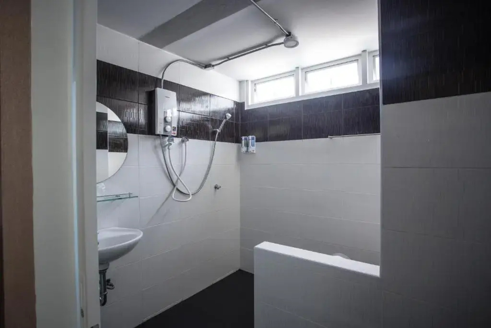 Baan Chang Hotel & Coffee House