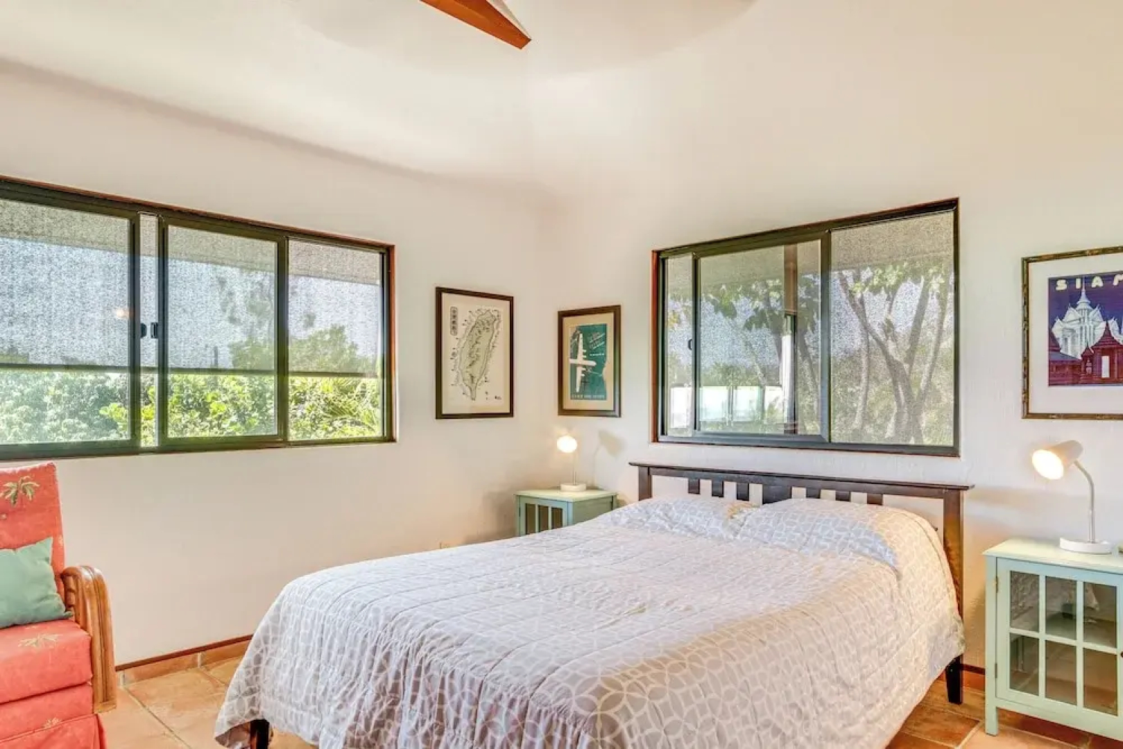 Ocean-view Bungalow: Walk to Pebbles Beach!