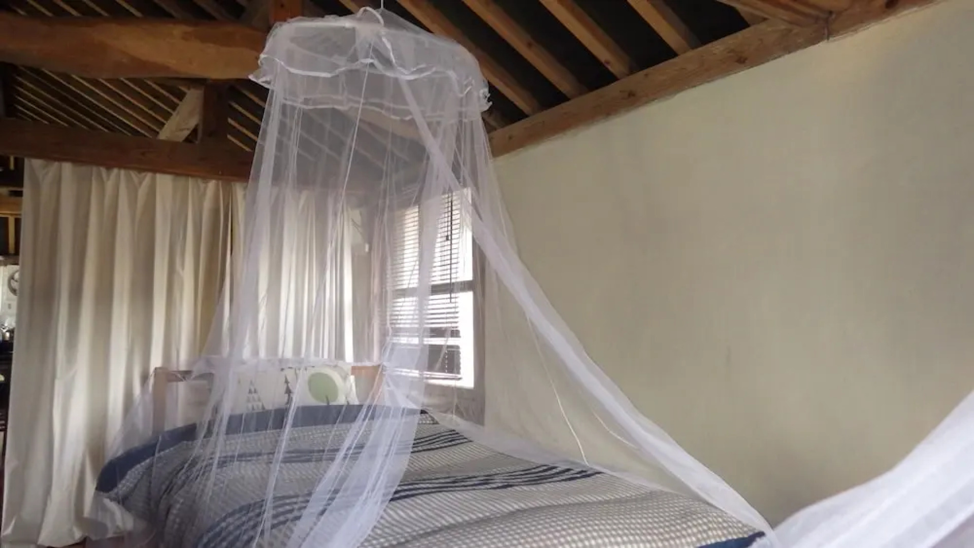 Iheya Traditional Wooden House