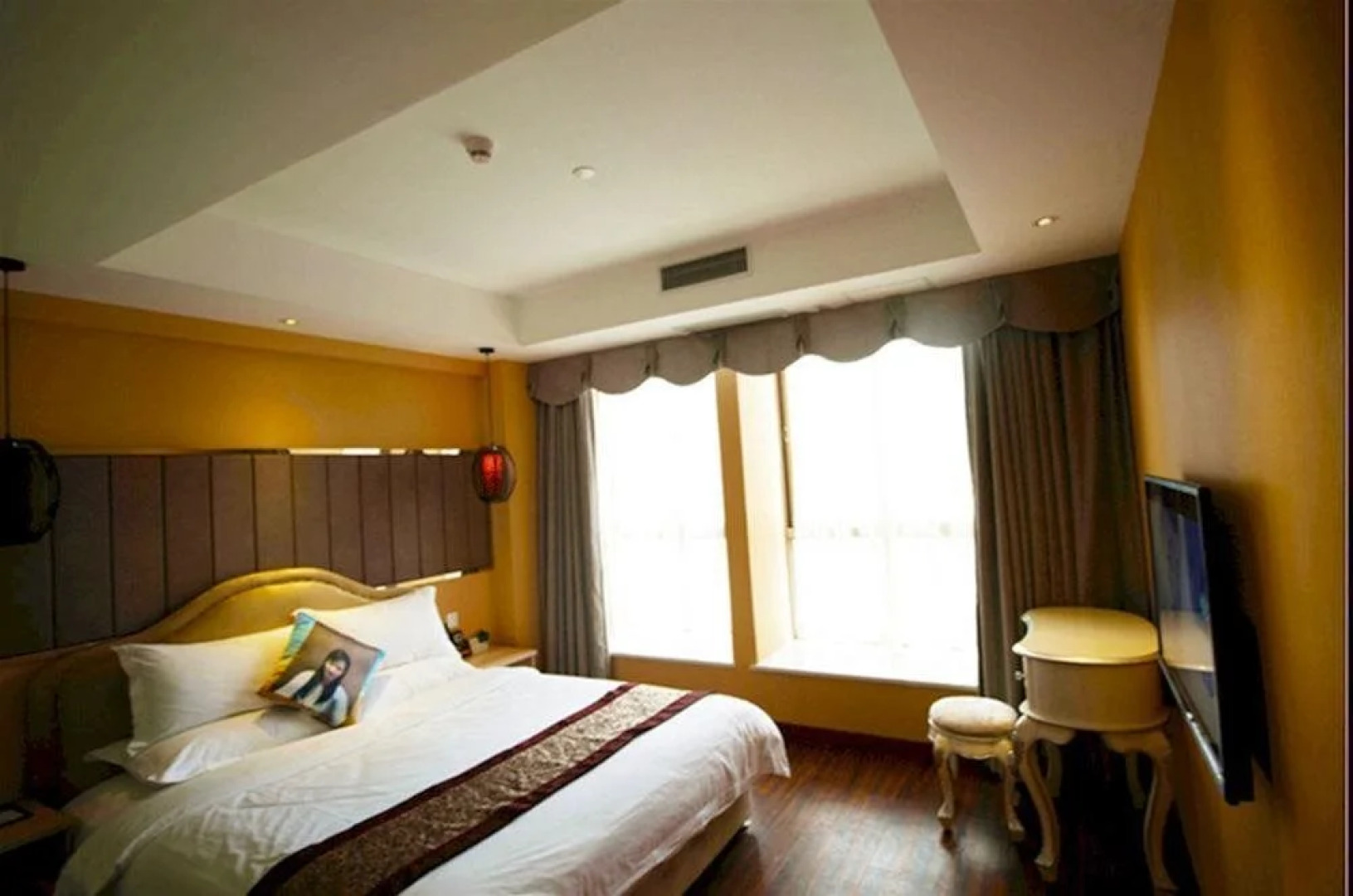 Guangzhou Yun Shang Kun Hotel