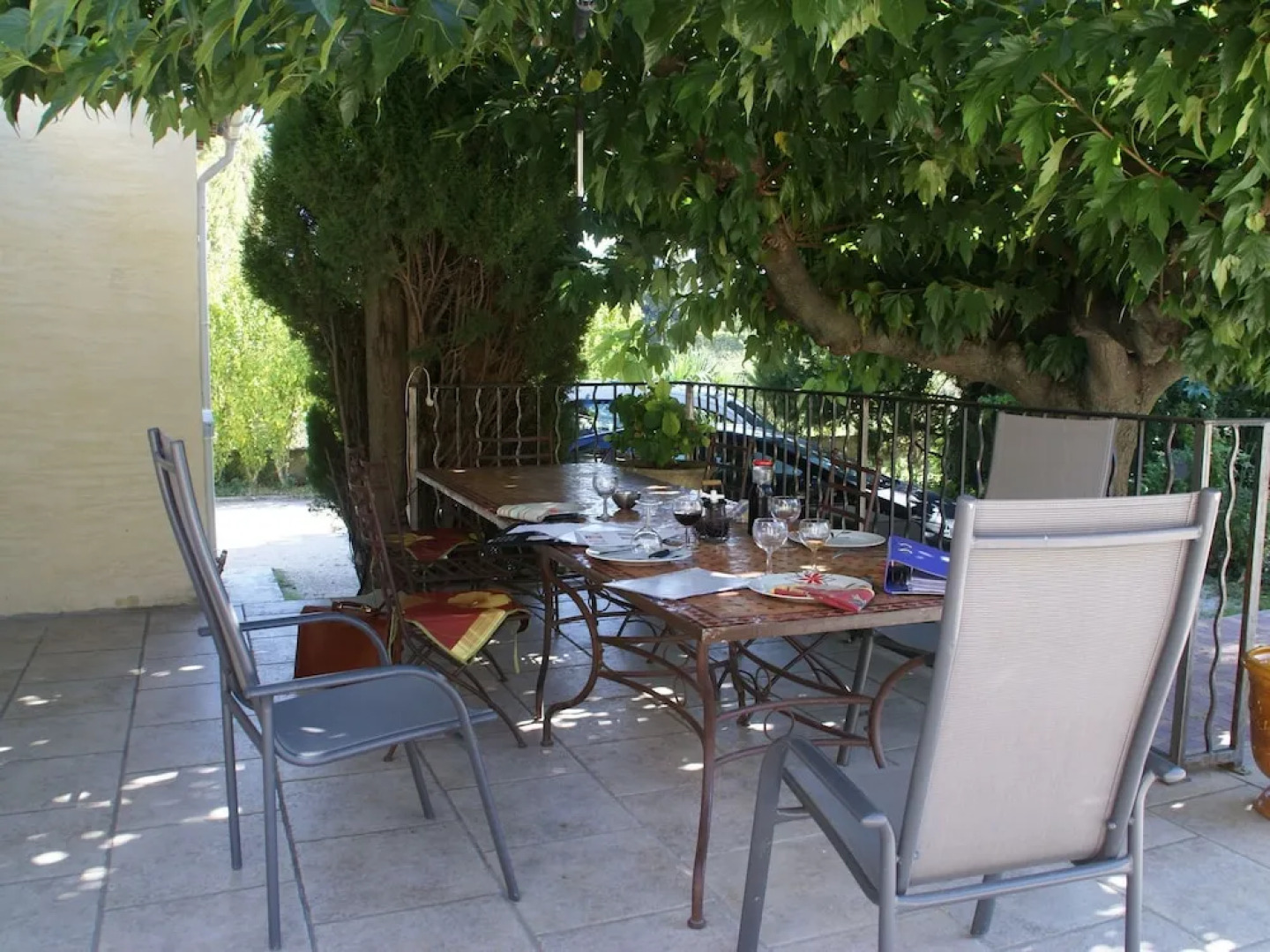 Spacious Quiet Mas With Bikes and Pizza Oven