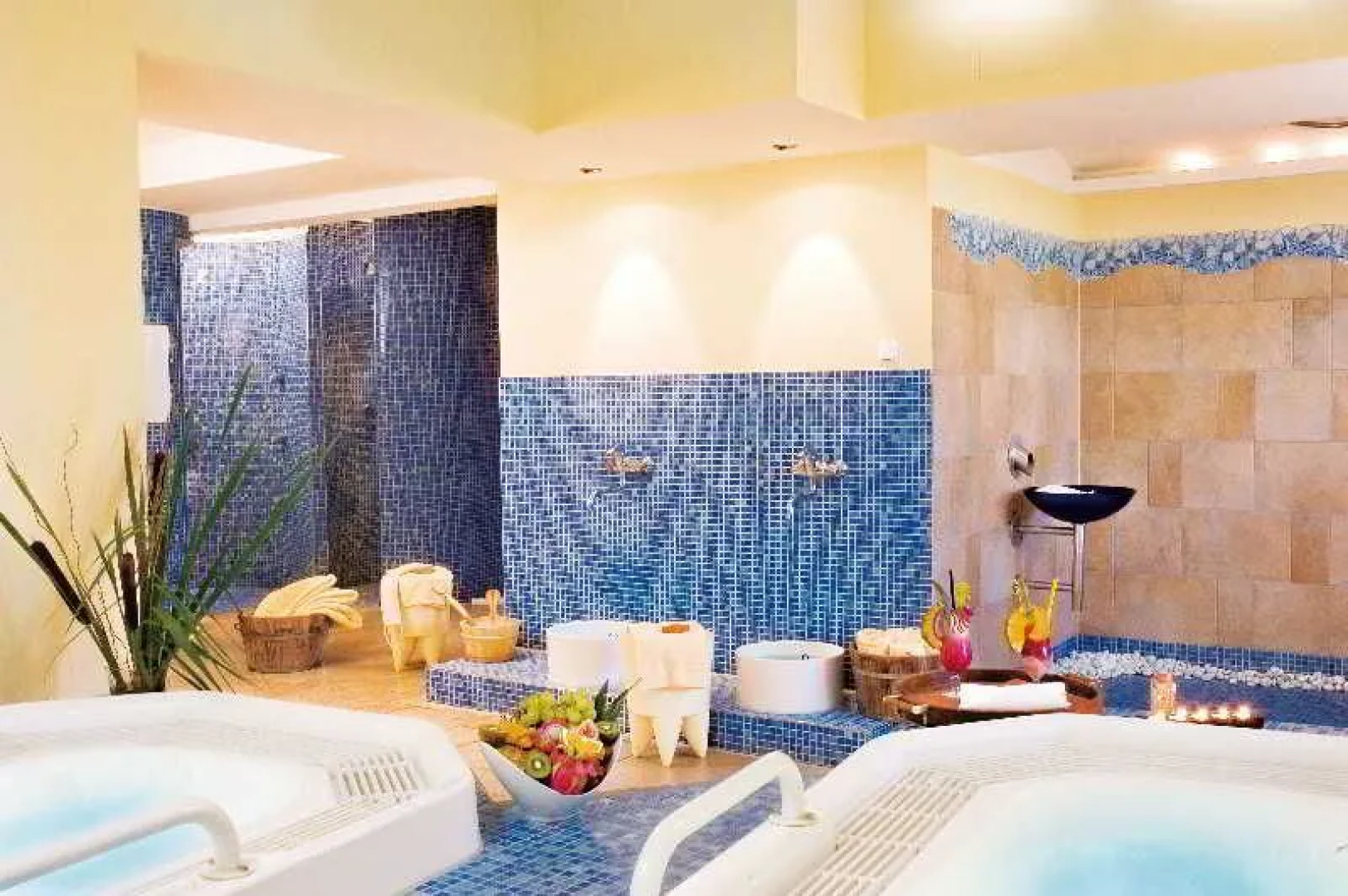 HOTEL alter Landsitz