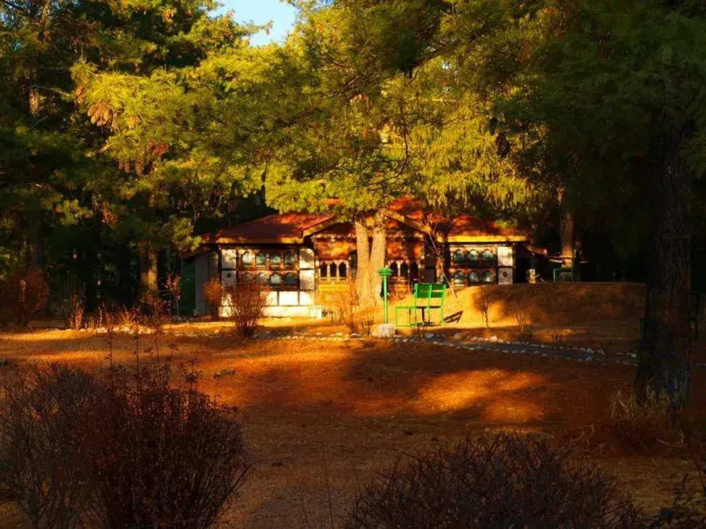 Olathang Hotel