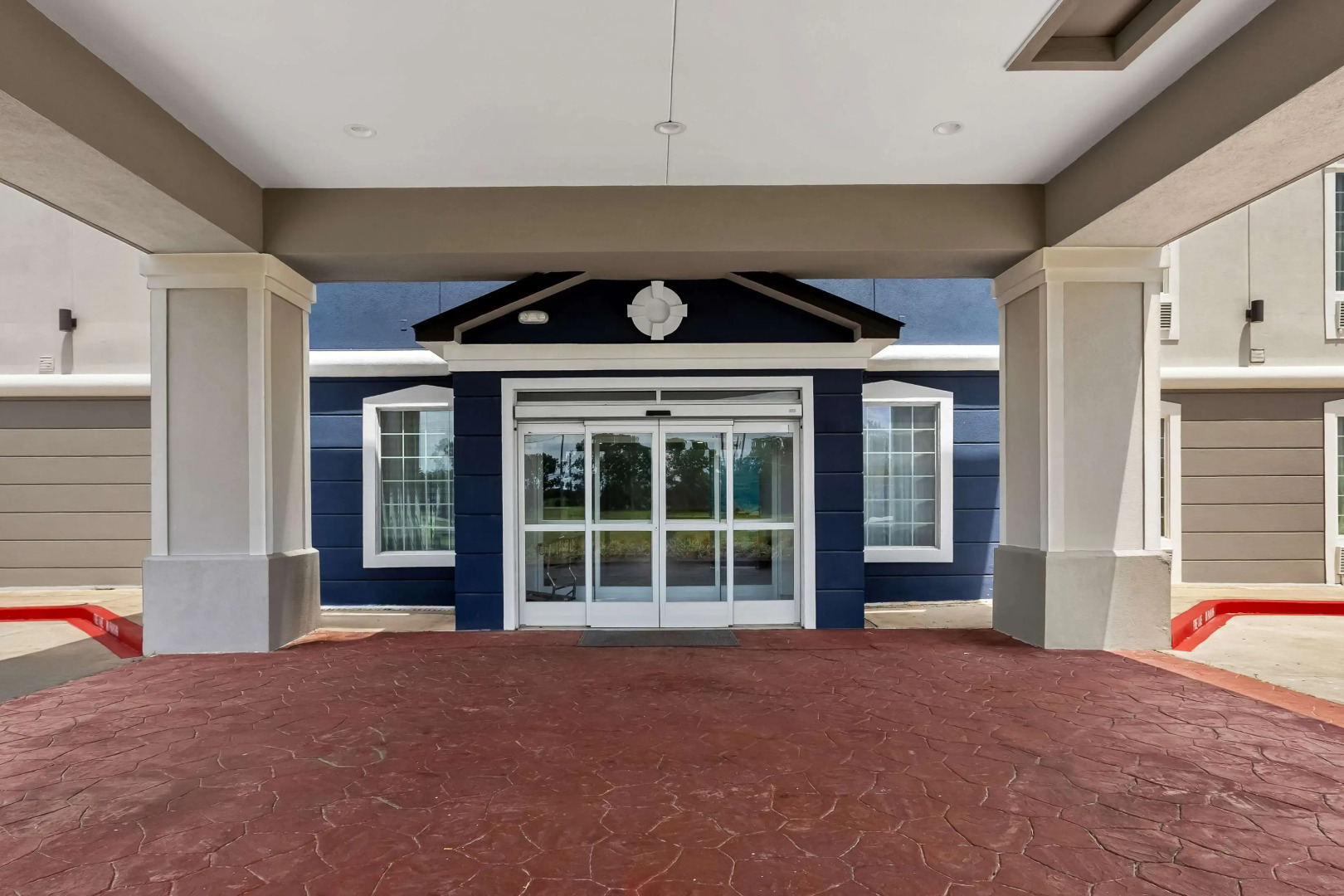 Sonesta Essential La Porte