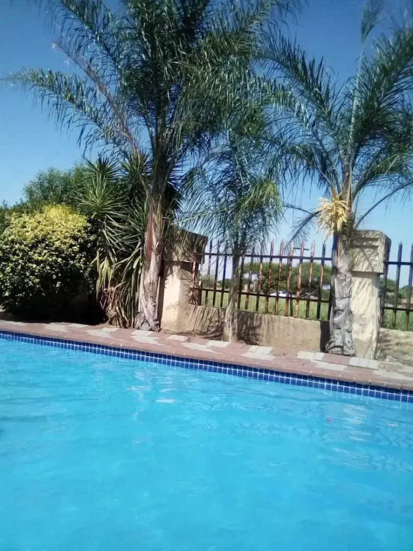 Afro-She Guest Lodge