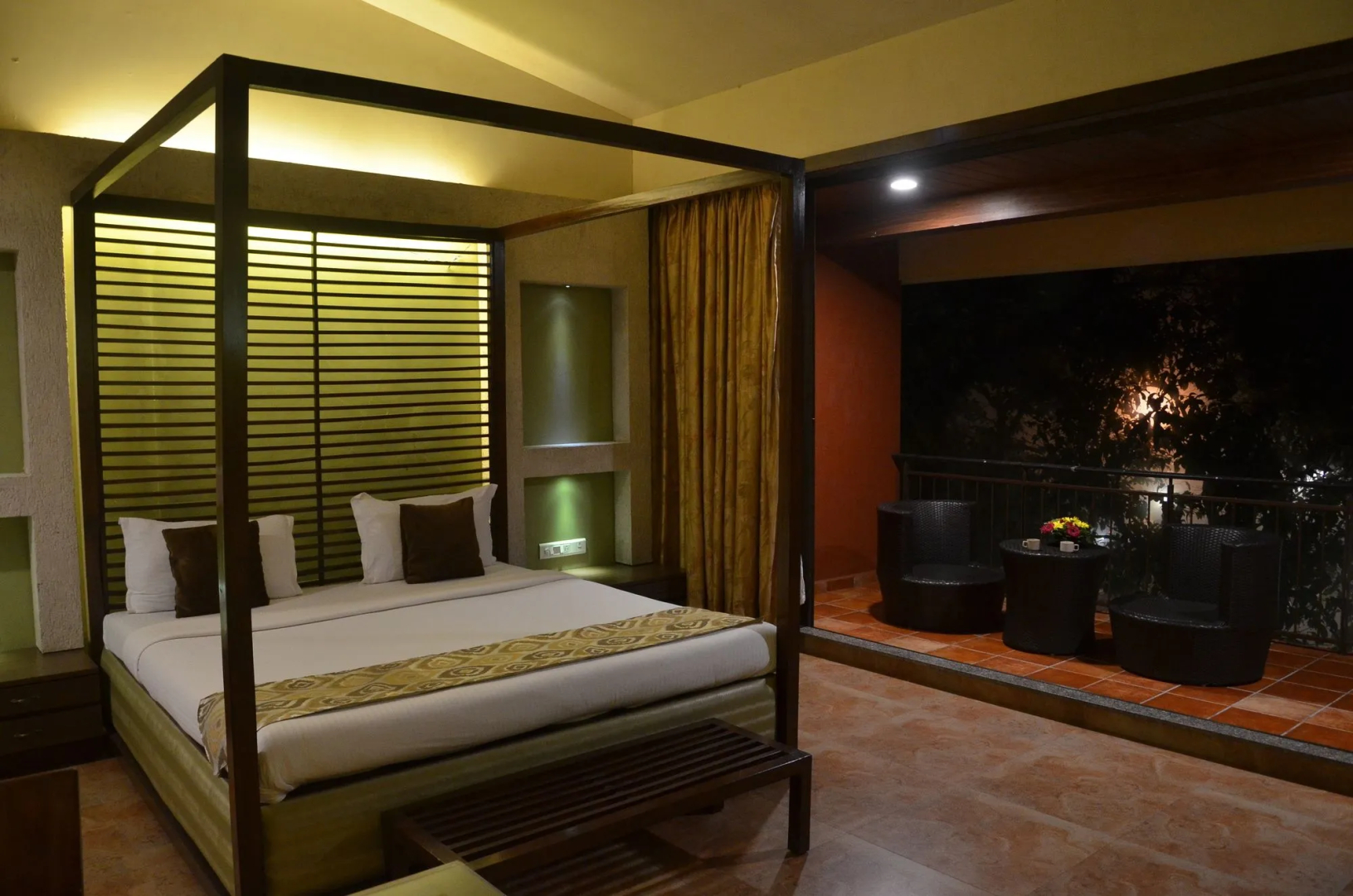 Zaras Resort