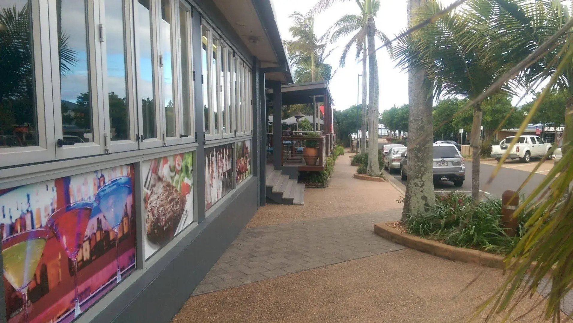 Bargara Beach Hotel Motel