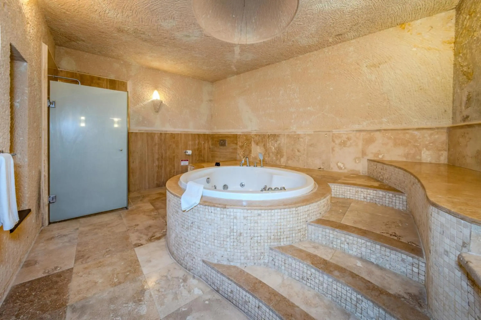 MDC Cave Hotel Cappadocia