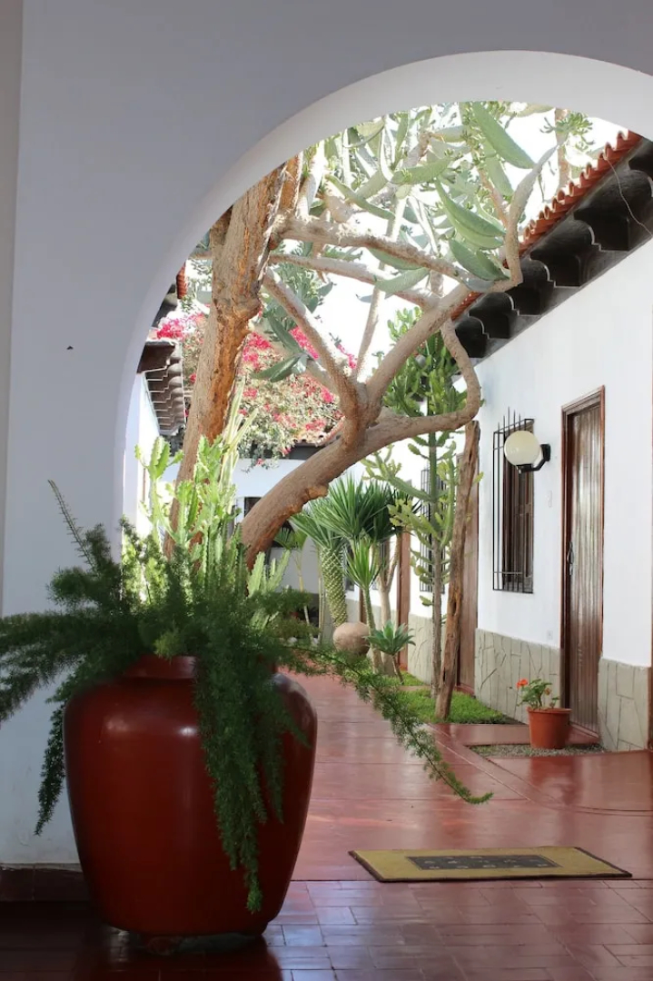 Don Agucho Hotel
