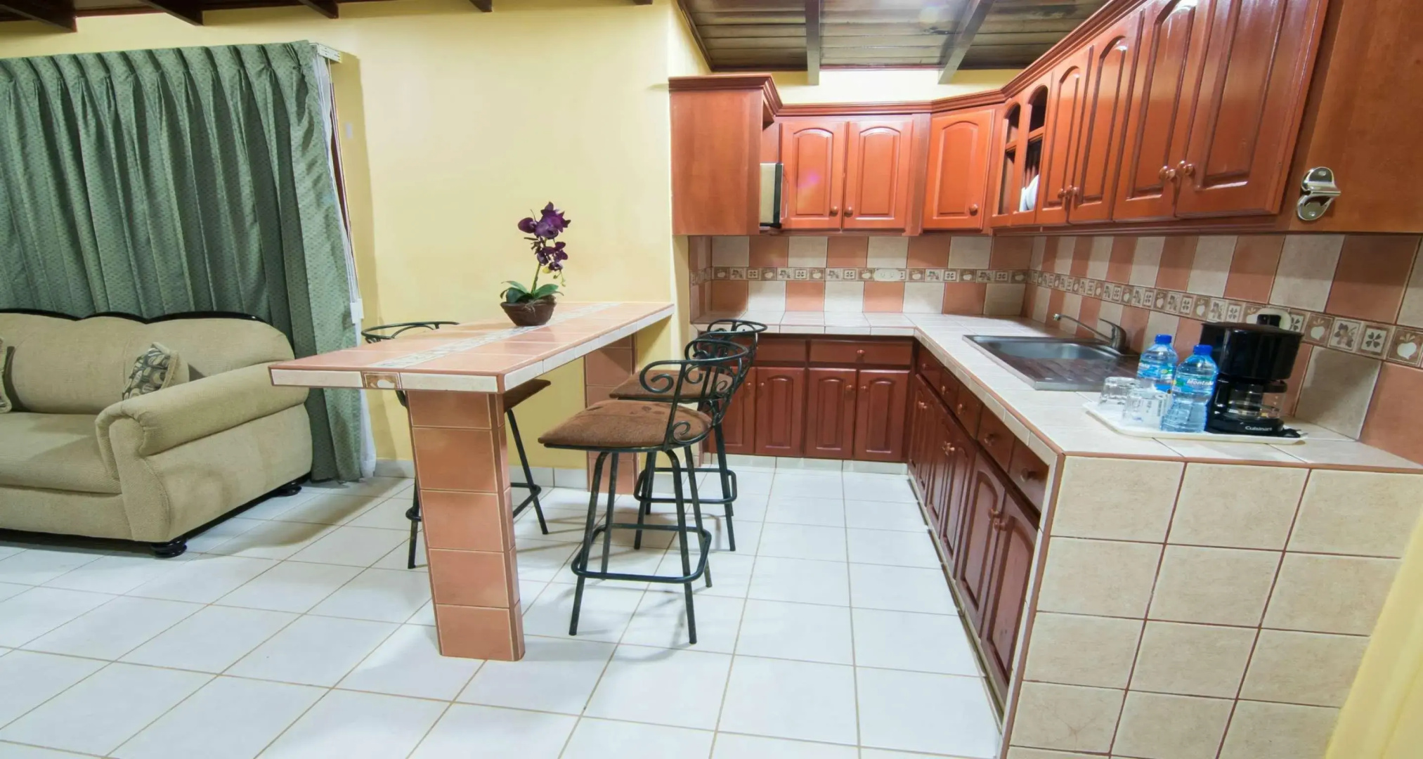 Best Western Las Mercedes Airport
